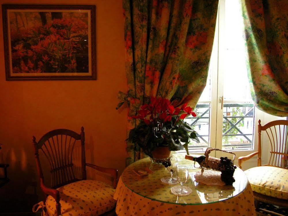 Hotel Le Relais Medicis Paříž Exteriér fotografie